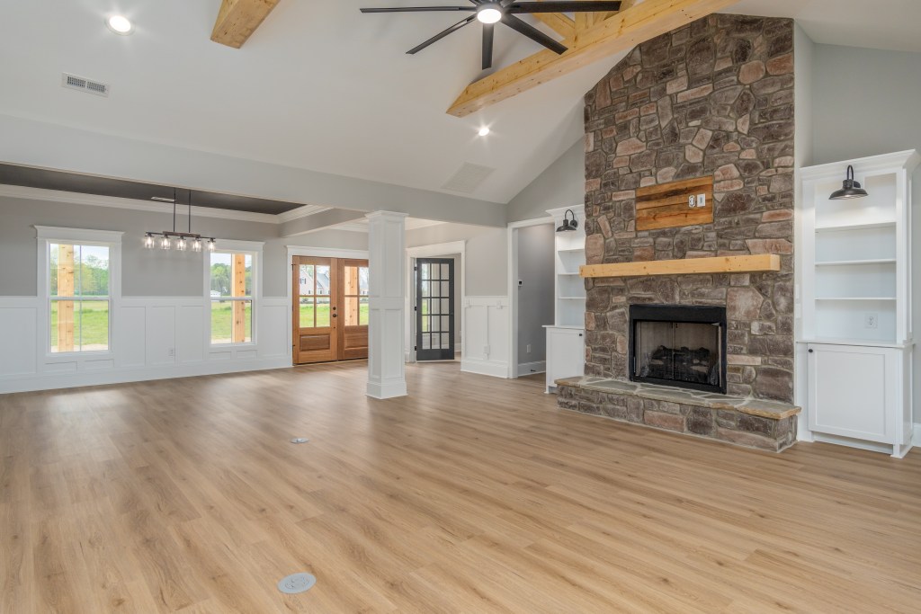 20-235 Bland Howell -20